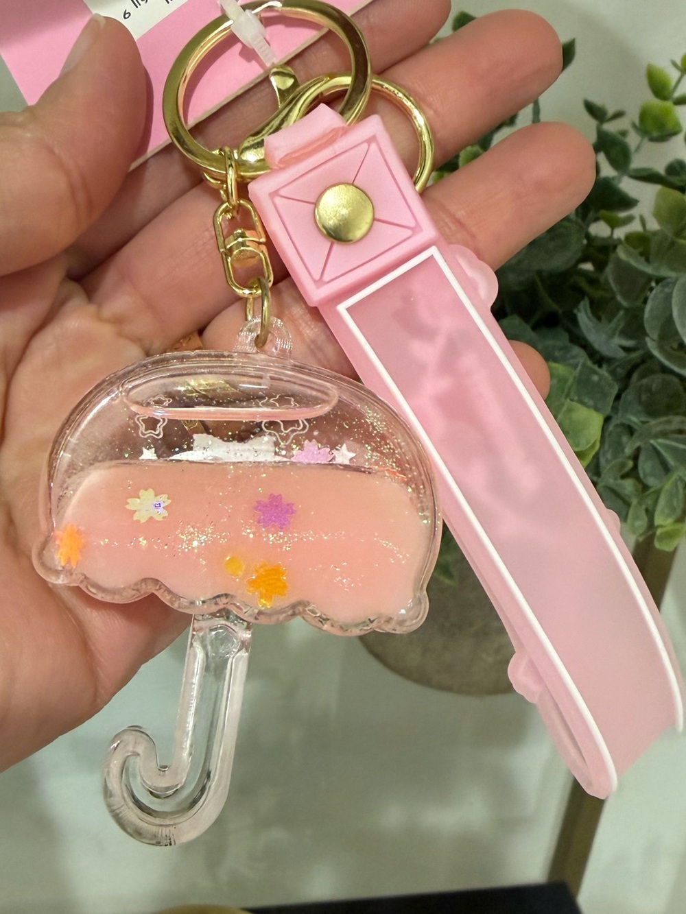 Sanrio My Melody liquid shaker keychain - Picture 4 of 7
